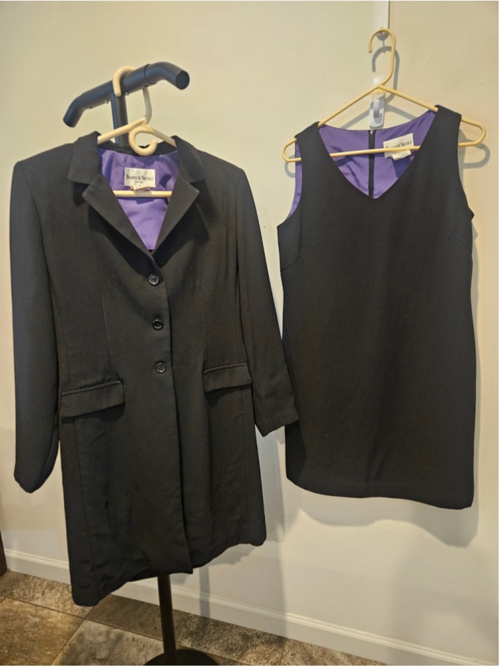 Women's Danny & Nicole VTG Black 2-Piece Suit Set Size 14P